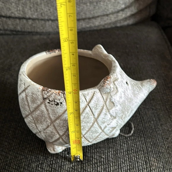 Hedgehog Indoor Ceramic Planter Pot - Picture 9 of 9